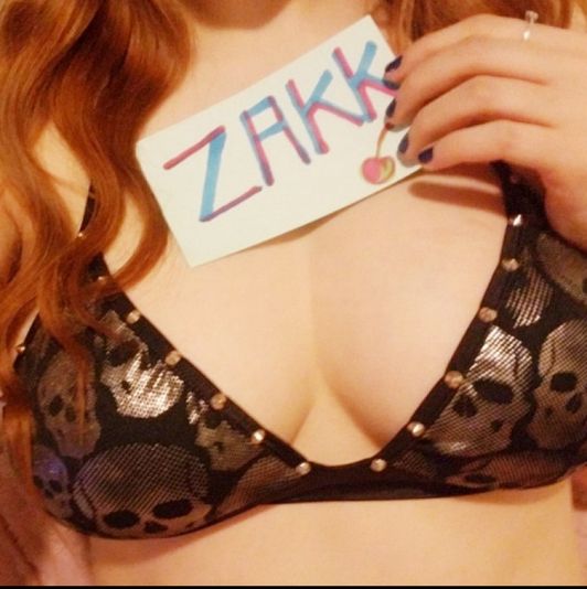 Grab a Customized Fansign