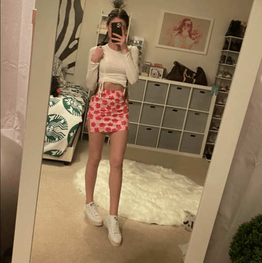 pink daisy skirt