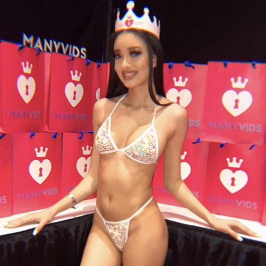 AVN Expo 2020 Day 1 Bikini