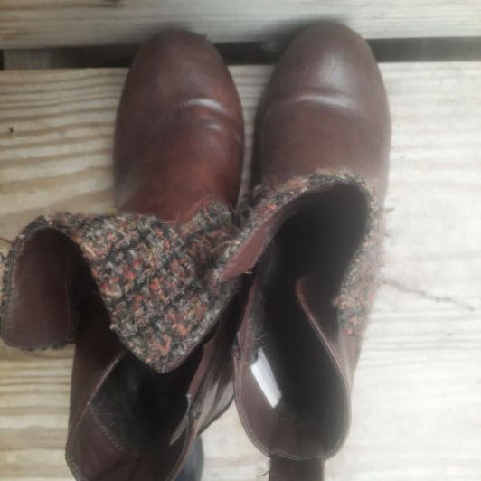 my brown boots size 10