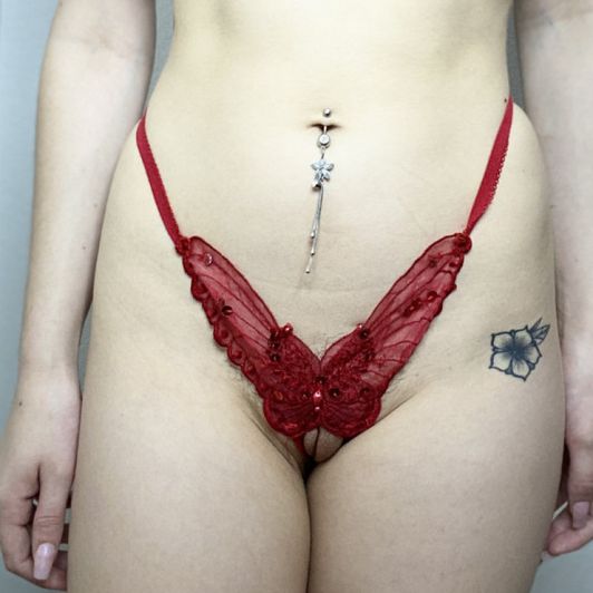 Crotch less butterfly g string