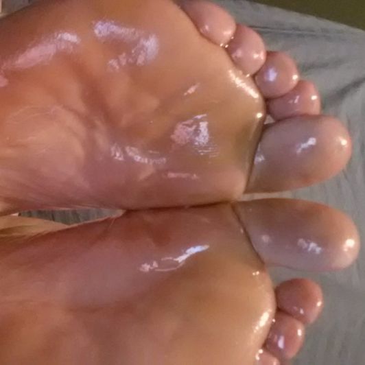 Toe and Feet Lick Suck and Drool