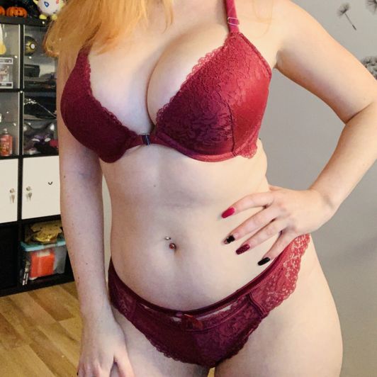 Burgundy Lingerie Set with Video