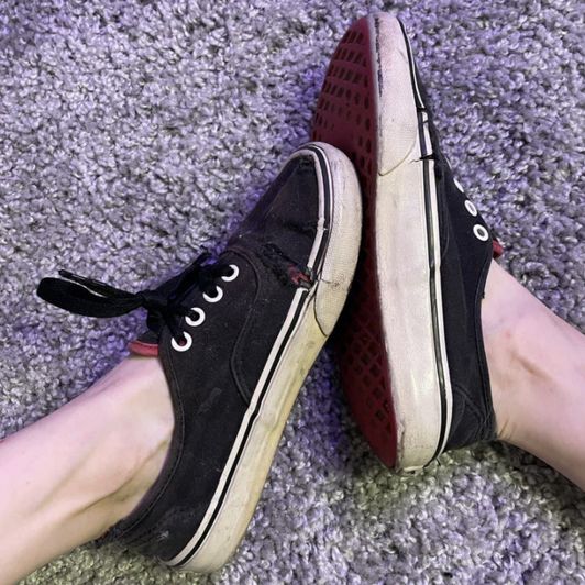 very old damaged vans shoes