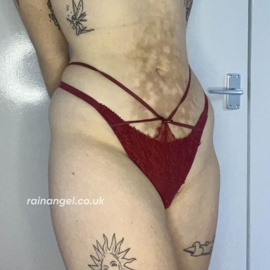 RED LACY WORN THONGS