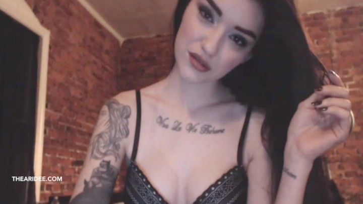 Tits and Ass Webcam Tease