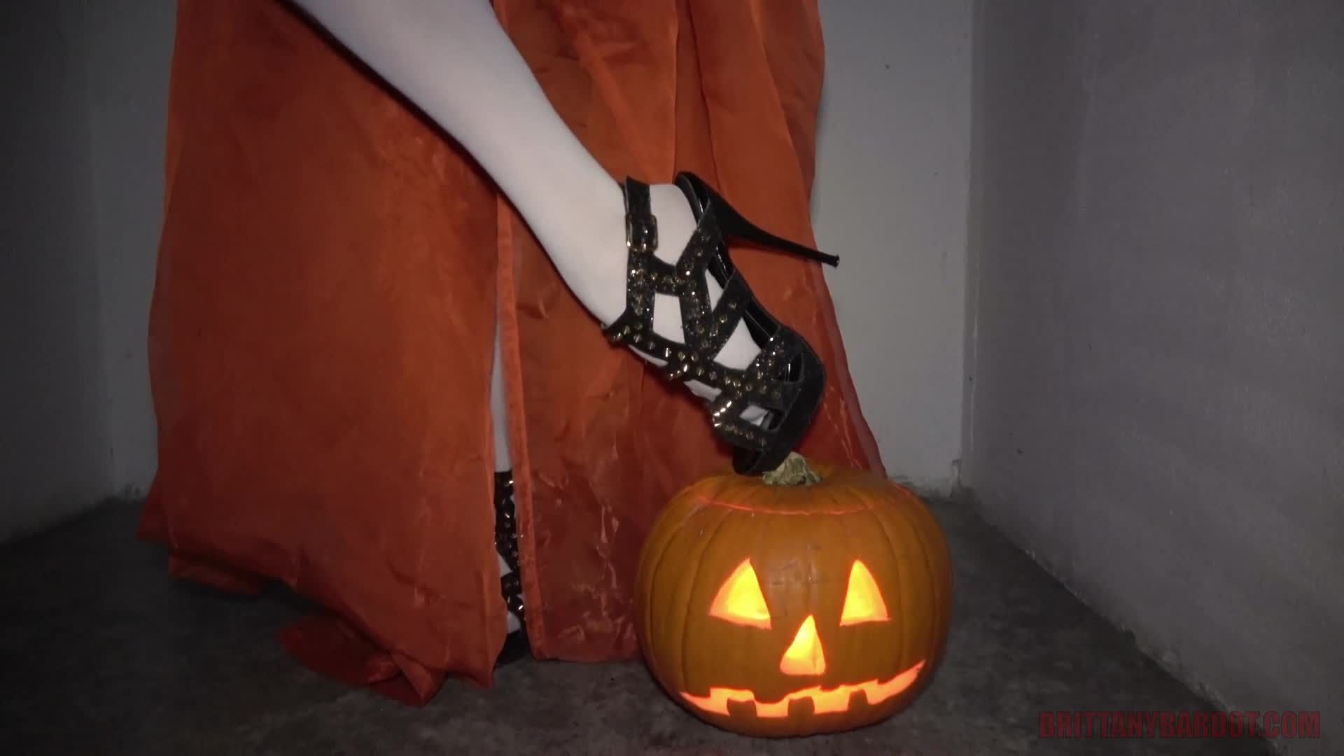 Halloween pumpkin crush