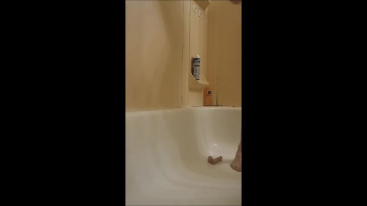 Bathtub Nympho Solo