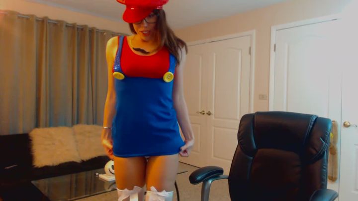 Pussy play and anal as Mario