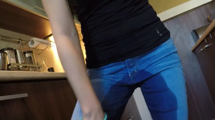 Jeans Wetting in the Kitchen