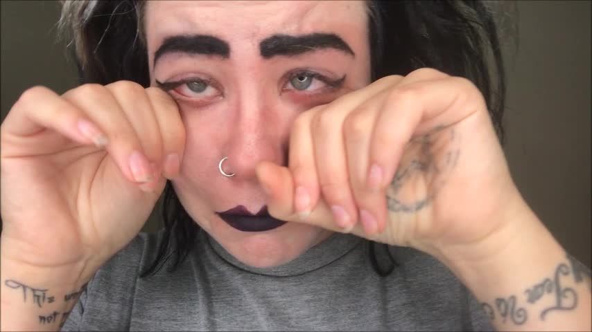Crying clip in tons of makeup