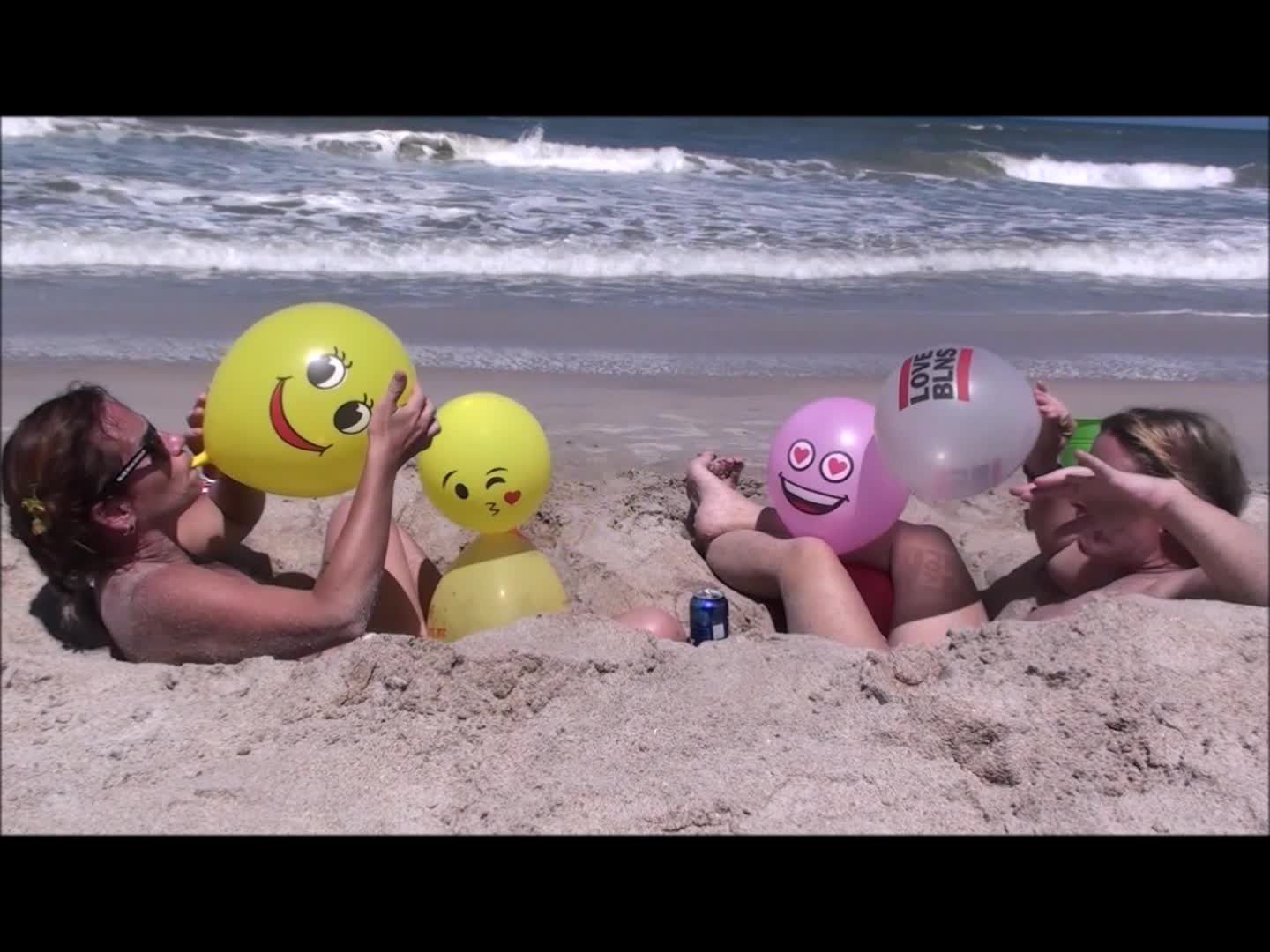 Beach Balloon Babes pt 4