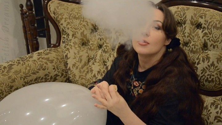 Nathalie Blows To Pop Balloon By Vape