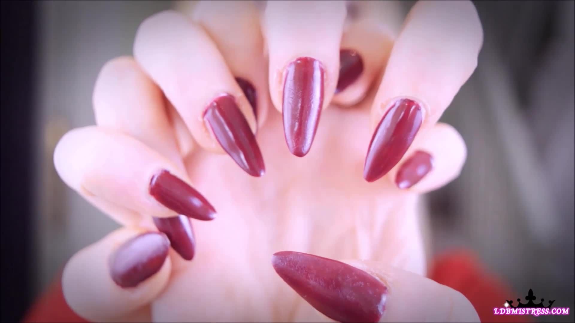 Long Red Nails!