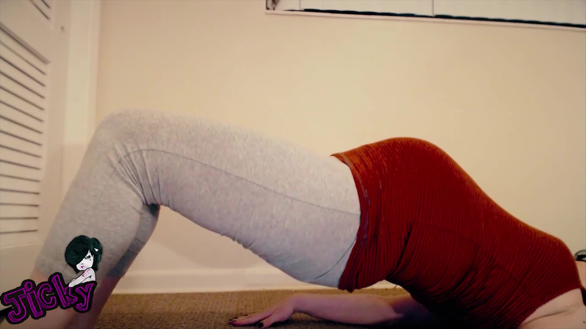 Pregnant Yoga