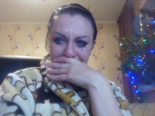 Kate crying and a lot of big tears