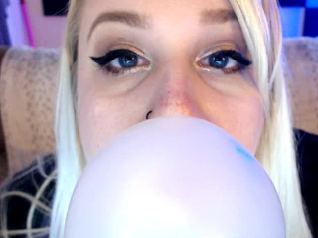 CUSTOM Blowing Bubbles 2