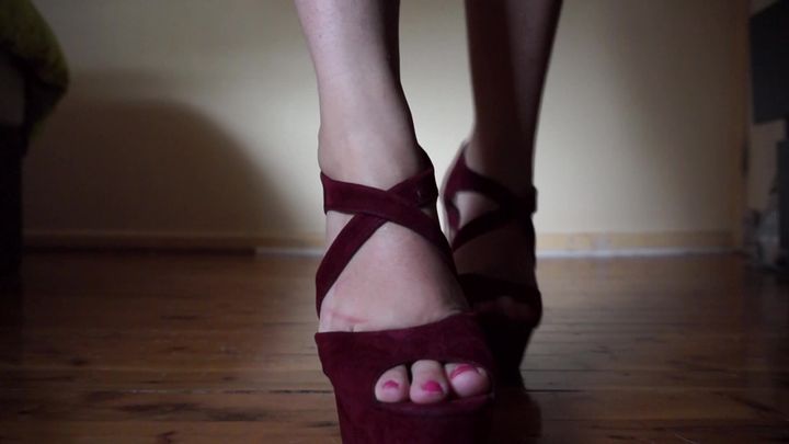 Modelling My Heels