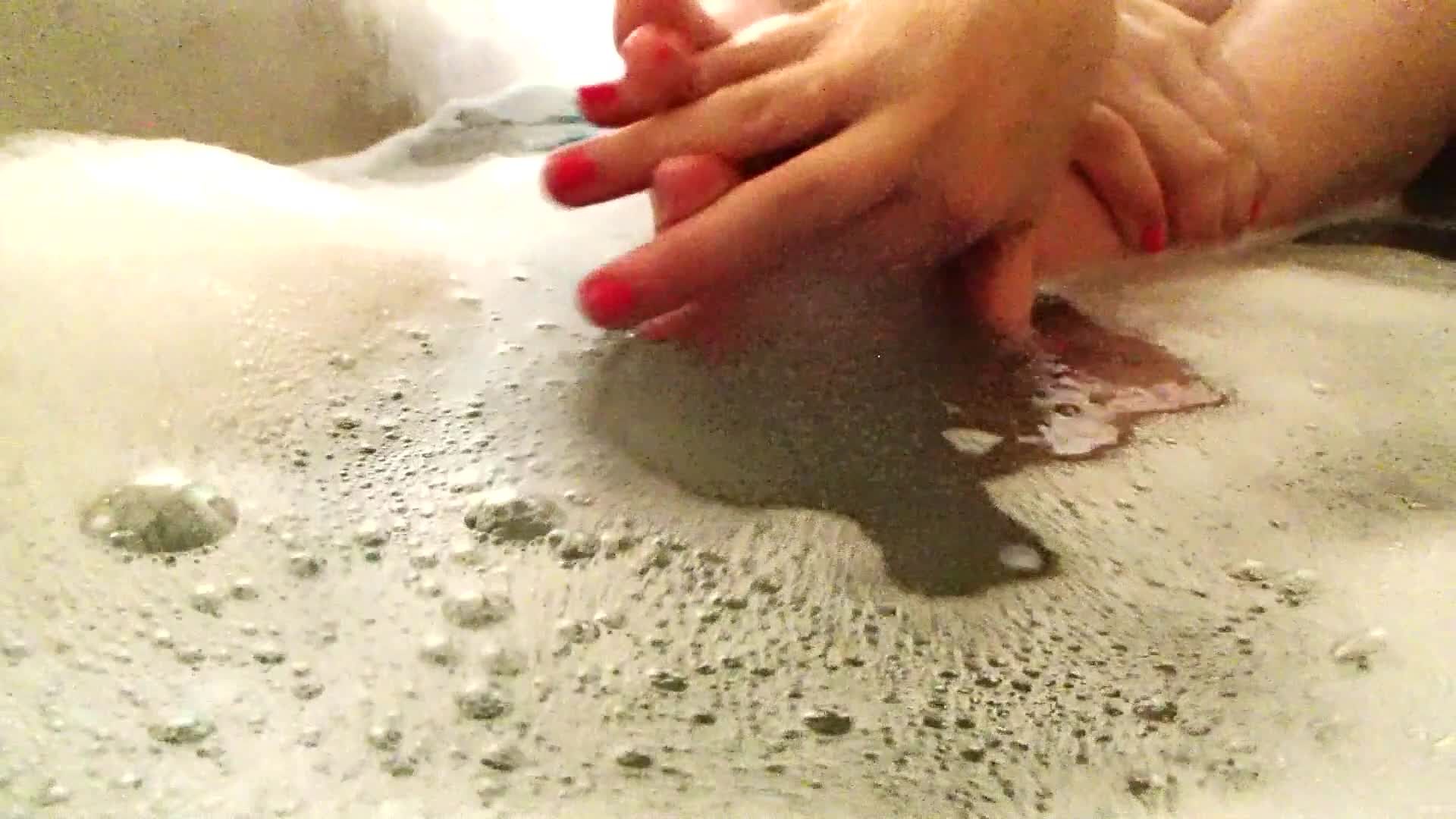 Bathing my Feet