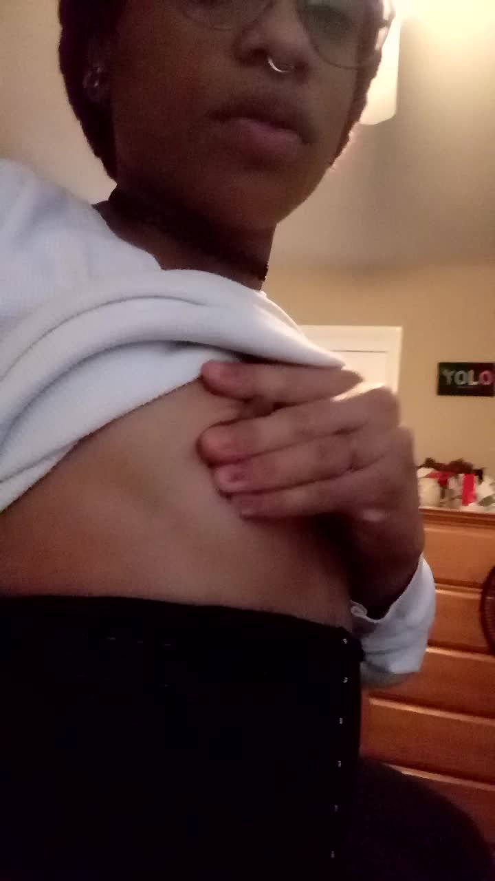 I love my small boobs