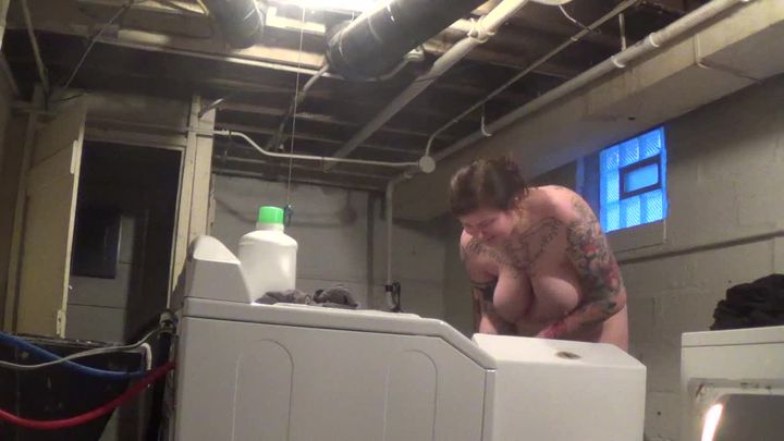 Doing Laundry in the Nude
