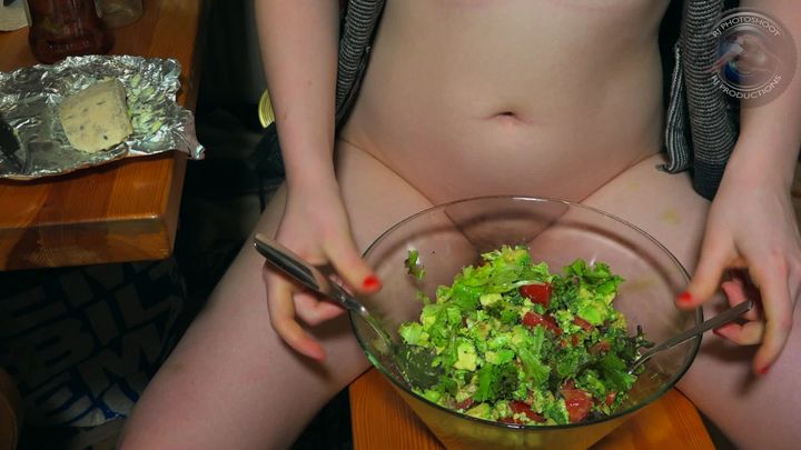 Making a salad half-naked