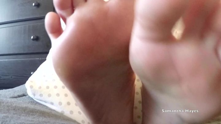 16 Minute Lazy Day Foot Worship