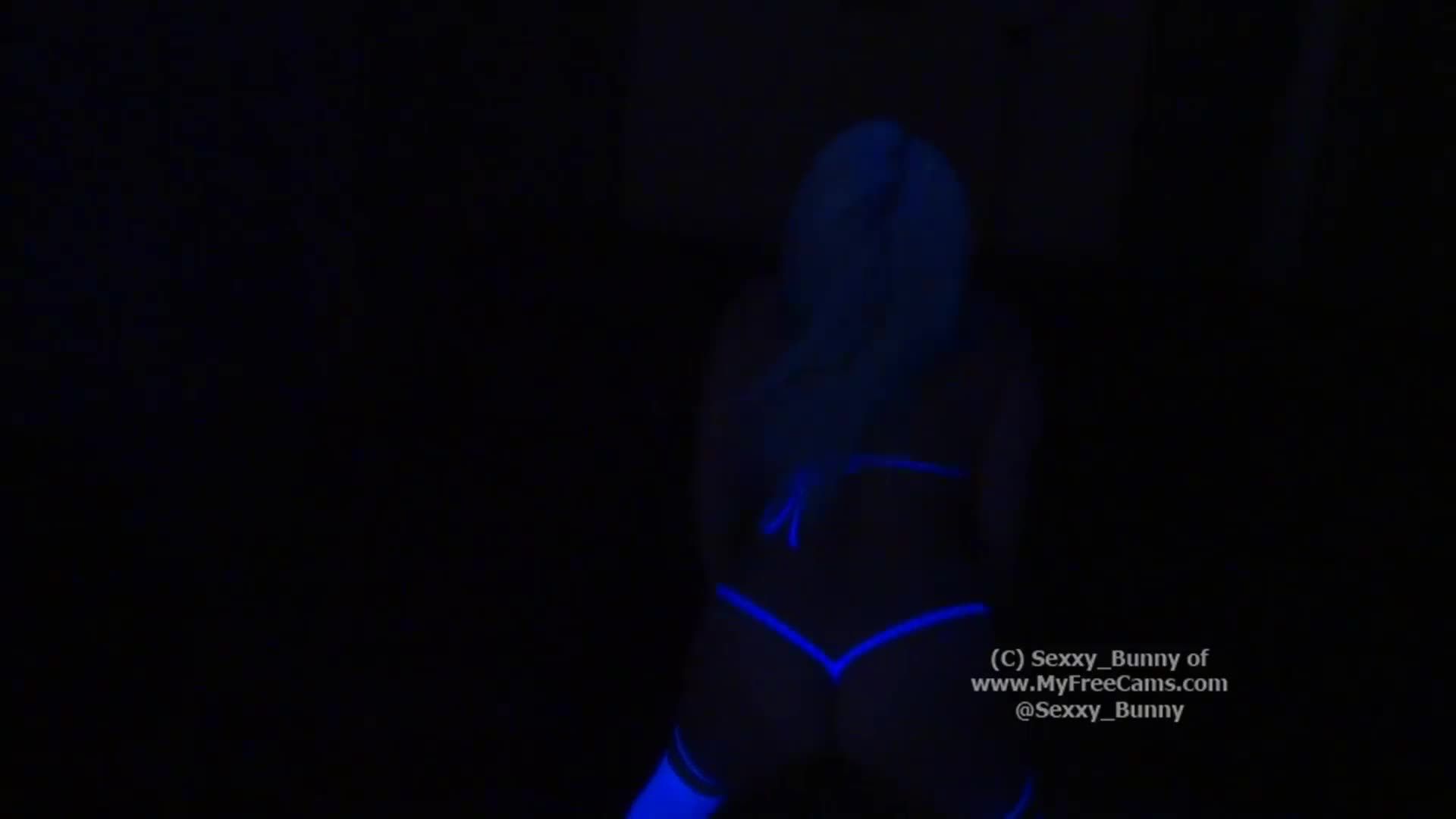 Black light twerking and booty shaking