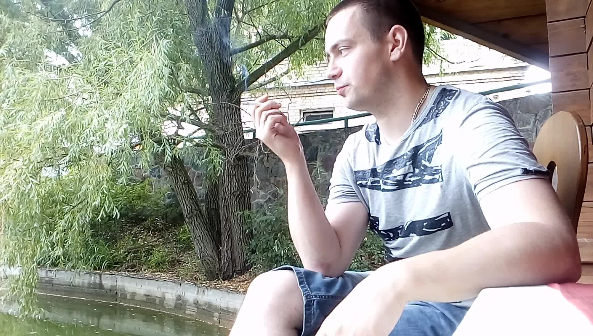 alex smoking [***] beer and fishing