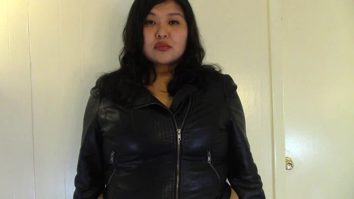 dee in leather