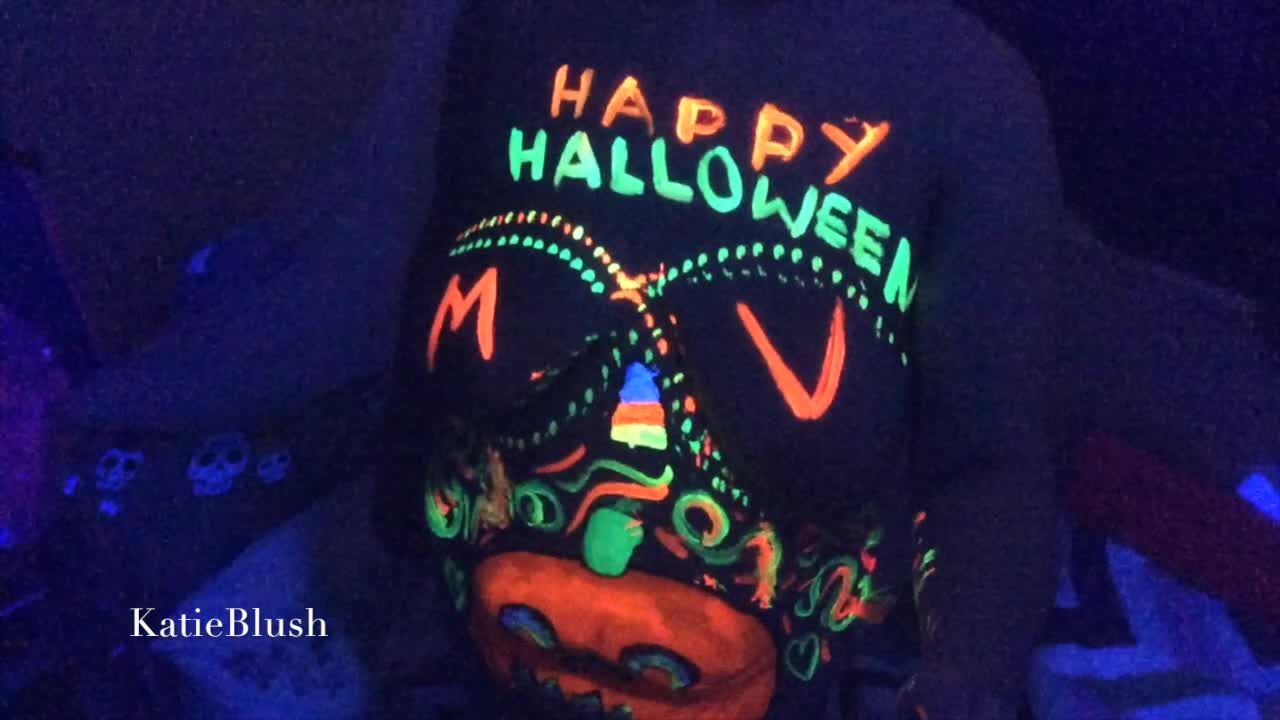 FREE Halloween UV Body Belly Painting