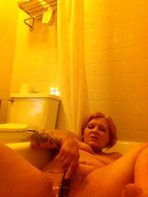 play time in tub