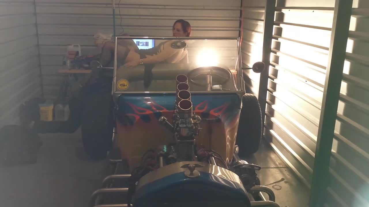 Hot Sex With a Hot Rod