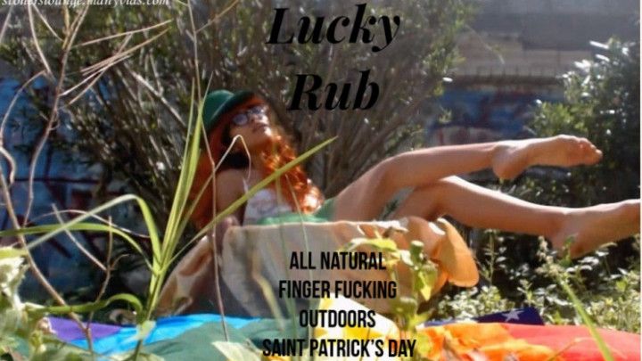 Outdoor Lucky Redhead Natural Pussy Rub
