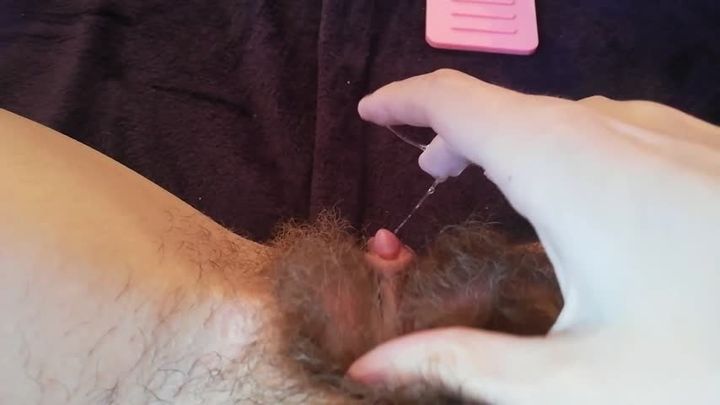 big clit hairy pussy grool play