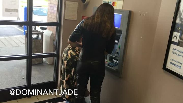 Jade Rinses Bank Account Of $1200