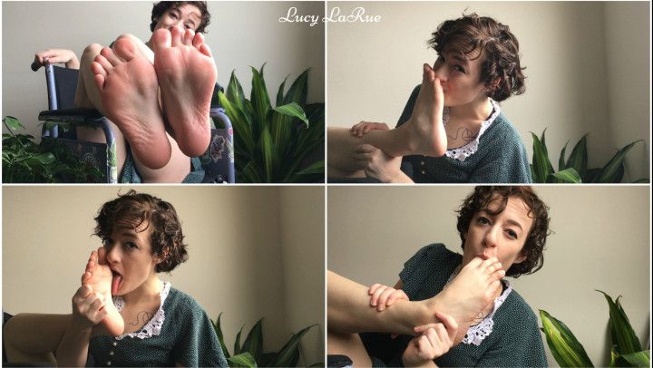 First Toe Suck and Foot Licking