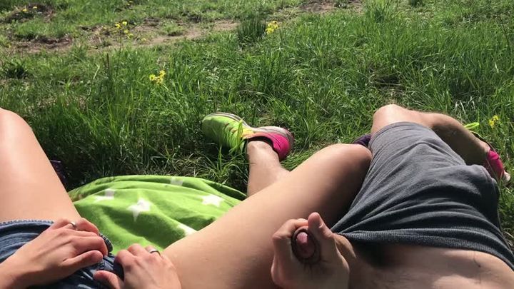 Summer Outdoor Masturbating and Cumshot