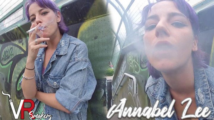 Annabel Lee - Smoking on the bridge