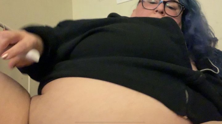 Nerdy Fat Babe having a Quickie