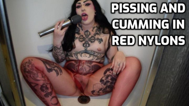 Peeing and Cumming in Red Nylons