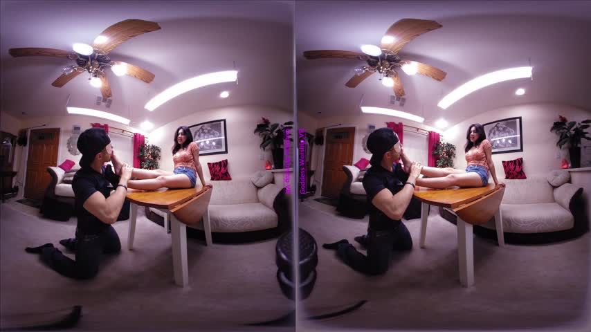 3D VR - Sweaty Boots Worship - 4K UHD