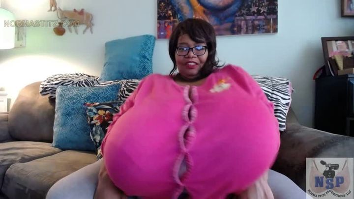 NORMA STITZ DANCING TITS POPPING BUTTONS