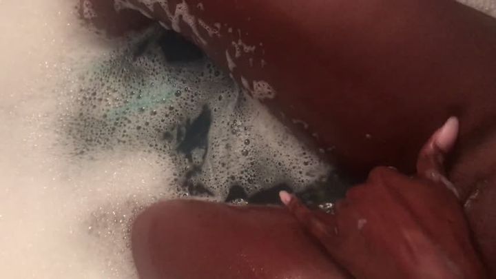 Loud Ass Bubble Bath Farts