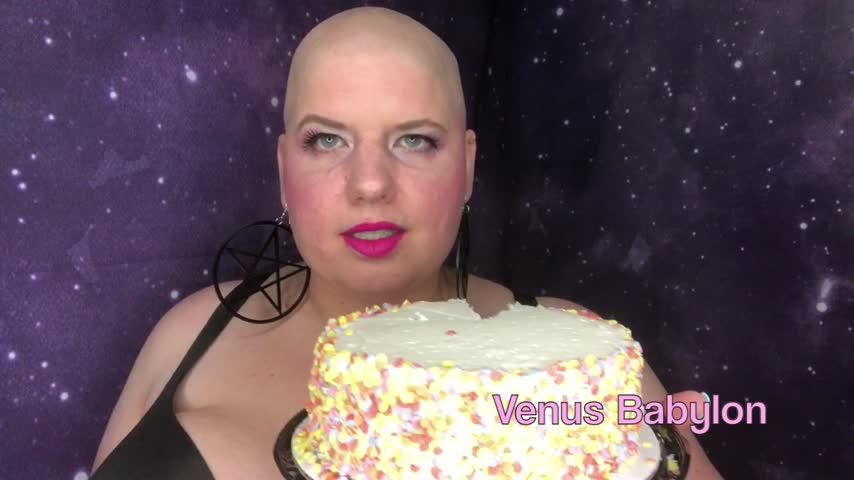 Gluttony Vs. Lust: Messy Cake Feast
