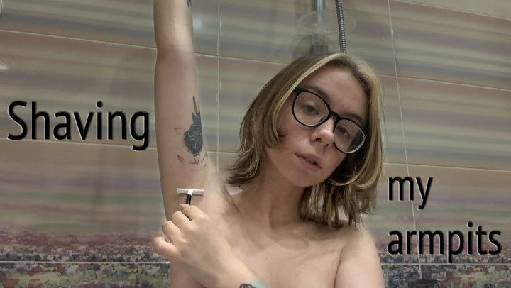 Shaving my armpits
