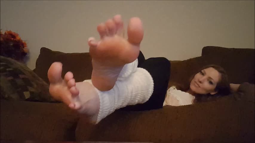 Leg warmers, soles and toes