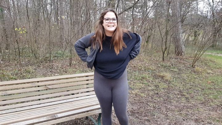 Outdoor Pissing in the Woods