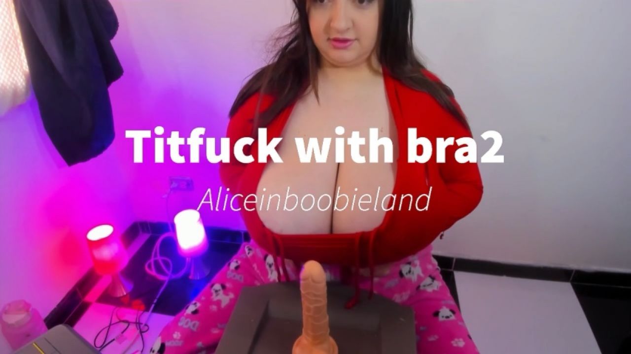 Titfuck with bra 2