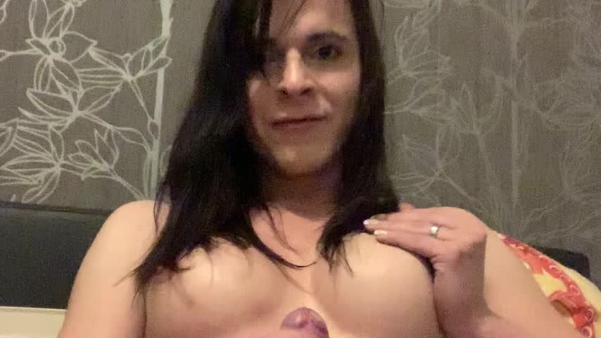 First Cumshot Video from Trans Julia